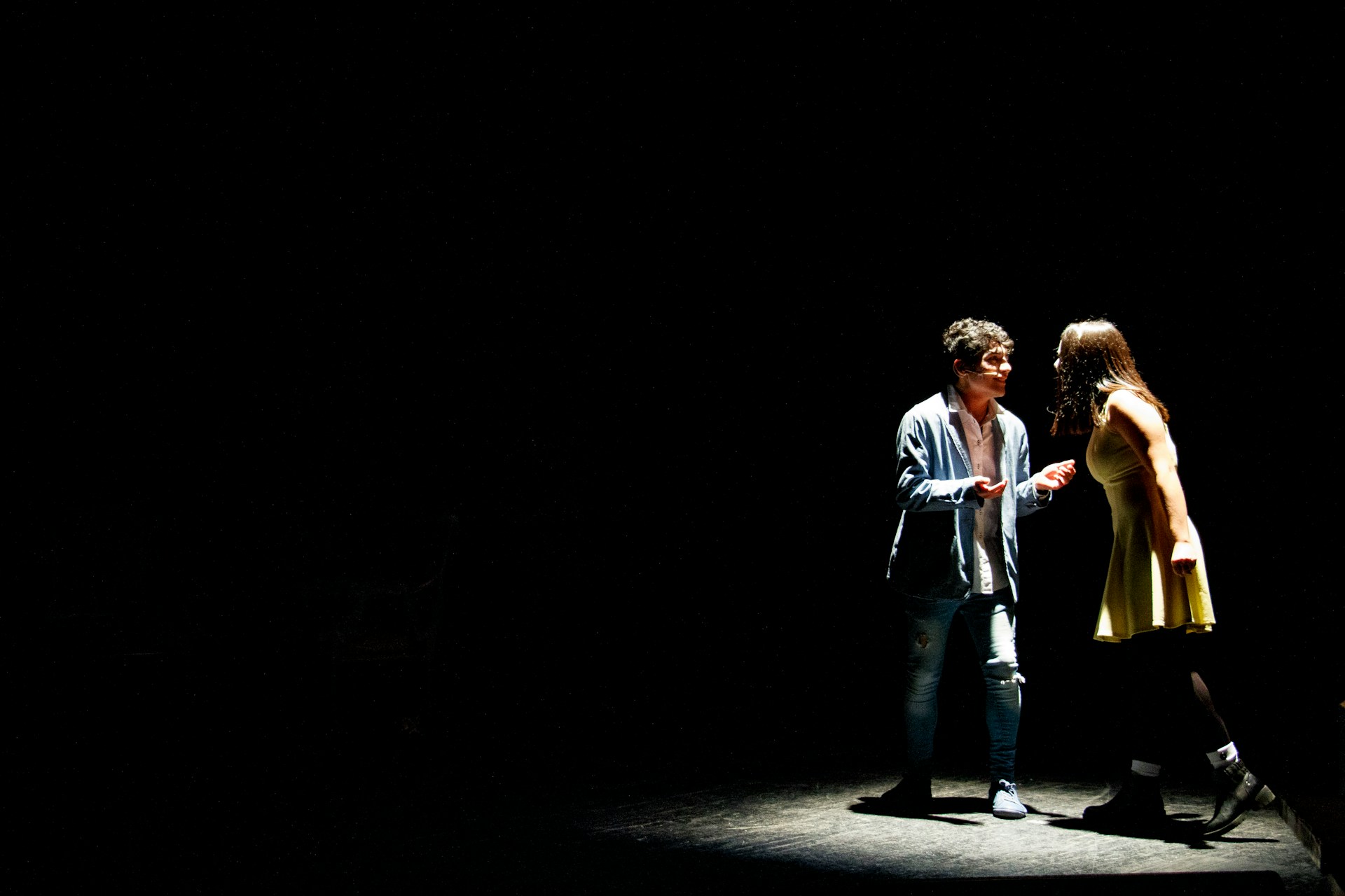 Il senso del teatro in azienda – Intervista a Claudia Negrin